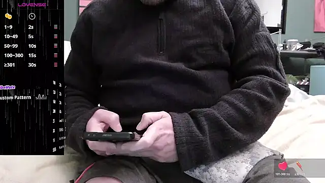 Snapshot of BondBroken chatting on 02-18-26, 08:38 BondBroken online show from 02-18-26, 08:38