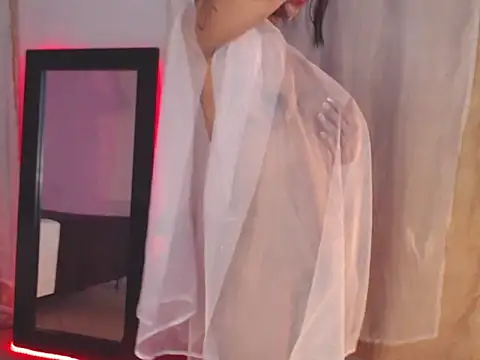 selene gils online show from 03-13-26, 03:11