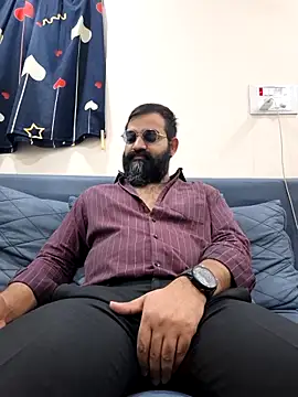 Fun Guuy online show from 02-08-26, 02:15