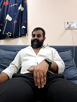 Fun Guuy online show from 02-06-26, 05:09