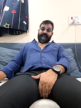 Fun Guuy online show from 04-03-26, 02:51