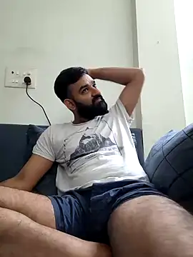 Snapshot of Fun_Guuy chatting on 01-10-25, 06:38 Fun Guuy online show from 01-10-25, 06:38