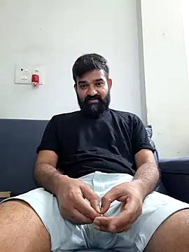 Snapshot of Fun_Guuy chatting on 02-04-25, 05:45 Fun Guuy online show from 02-04-25, 05:45