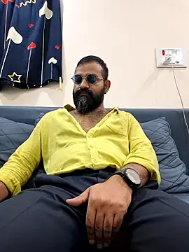 Fun Guuy online show from 01-11-26, 03:24