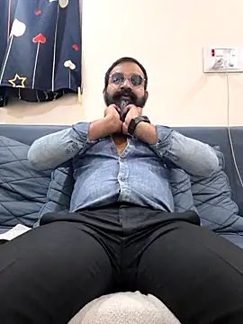 Fun Guuy online show from 02-25-26, 05:46