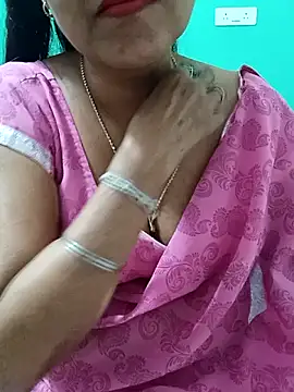 Snapshot of Saroj-Shah chatting on 10-31-25, 07:54 Saroj-Shah online show from 10-31-25, 07:54