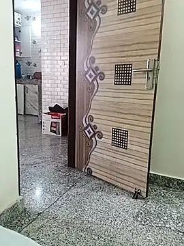 Snapshot of Saroj-Shah chatting on 03-11-26, 05:34 Saroj-Shah online show from 03-11-26, 05:34