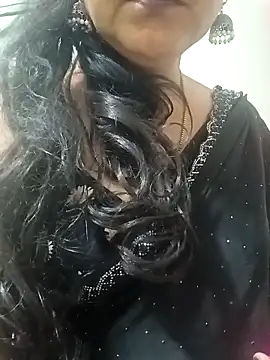 Snapshot of Saroj-Shah chatting on 03-07-26, 03:46 Saroj-Shah online show from 03-07-26, 03:46