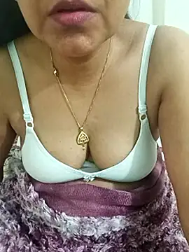 Snapshot of Saroj-Shah chatting on 01-12-26, 07:42 Saroj-Shah online show from 01-12-26, 07:42