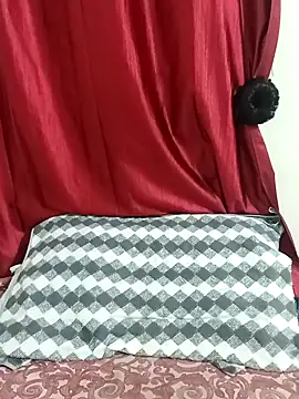 Snapshot of Saroj-Shah chatting on 04-04-26, 04:13 Saroj-Shah online show from 04-04-26, 04:13