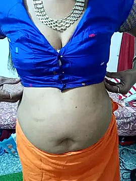 Snapshot of Saroj-Shah chatting on 11-07-25, 06:51 Saroj-Shah online show from 11-07-25, 06:51