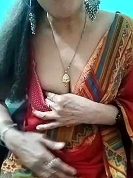 Snapshot of Saroj-Shah chatting on 03-31-26, 05:31 Saroj-Shah online show from 03-31-26, 05:31