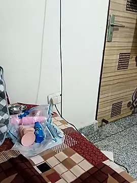 Snapshot of Saroj-Shah chatting on 03-20-26, 06:31 Saroj-Shah online show from 03-20-26, 06:31