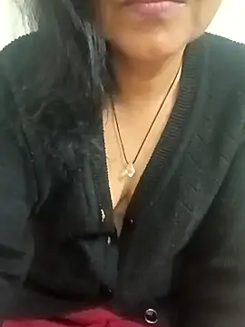 Snapshot of Saroj-Shah chatting on 12-15-25, 08:36 Saroj-Shah online show from 12-15-25, 08:36