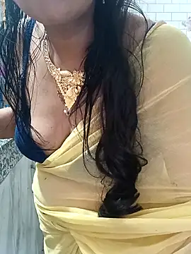 Snapshot of Saroj-Shah chatting on 04-09-26, 06:19 Saroj-Shah online show from 04-09-26, 06:19