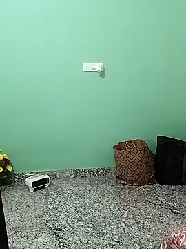 Snapshot of Saroj-Shah chatting on 11-15-25, 03:05 Saroj-Shah online show from 11-15-25, 03:05