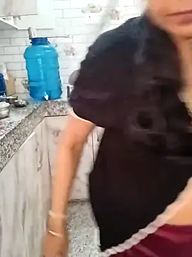 Snapshot of Saroj-Shah chatting on 03-18-26, 06:05 Saroj-Shah online show from 03-18-26, 06:05