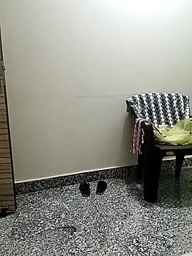 Snapshot of Saroj-Shah chatting on 04-07-26, 08:27 Saroj-Shah online show from 04-07-26, 08:27