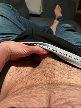 mrniceguy198 online show from 02-11-26, 09:25