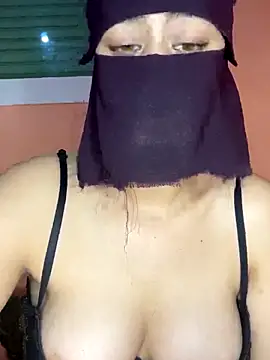 Lalou online show from 11-17-25, 10:19