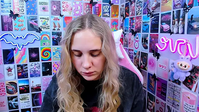 MiaMilas online show from 01-07-26, 12:32