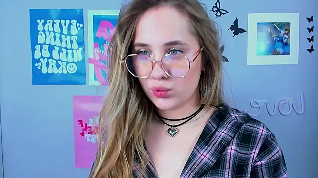 MiaMilas online show from 02-04-25, 08:46