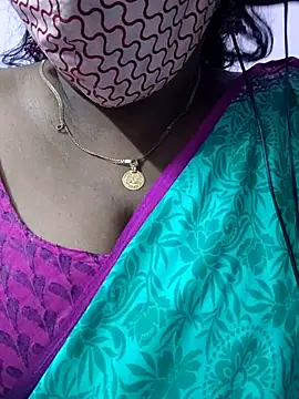 mallu-sumi online show from 02-25-26, 06:52