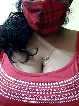 mallu-sumi online show from 03-20-25, 04:42