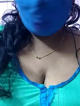 mallu-sumi online show from 11-23-25, 05:01