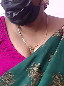 Snapshot of mallu-sumi chatting on 05-02-26, 09:47 mallu-sumi online show from 05-02-26, 09:47