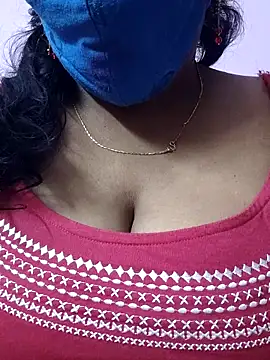 mallu-sumi online show from 11-25-25, 05:46