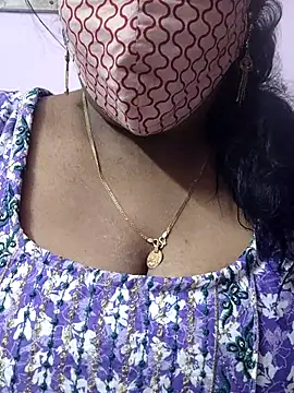Snapshot of mallu-sumi chatting on 06-29-26, 07:13 mallu-sumi online show from 06-29-26, 07:13