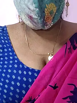 Snapshot of mallu-sumi chatting on 07-13-26, 07:02 mallu-sumi online show from 07-13-26, 07:02