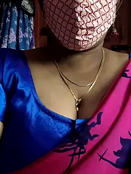 mallu-sumi online show from 09-30-25, 03:56