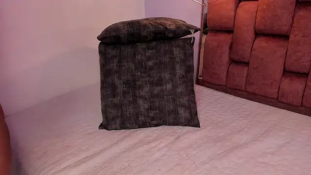 kristakinnky online show from 05-09-26, 12:19
