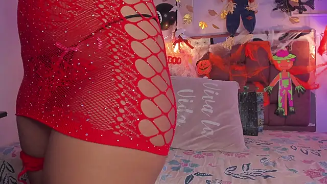 kristakinnky online show from 10-31-25, 01:30