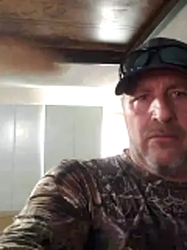 girthbrooks1269 online show from 12-18-25, 09:07