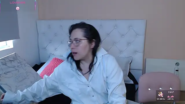 May Carlier online show from 01-06-26, 07:40