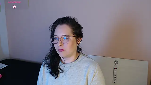 May Carlier online show from 02-03-26, 12:43