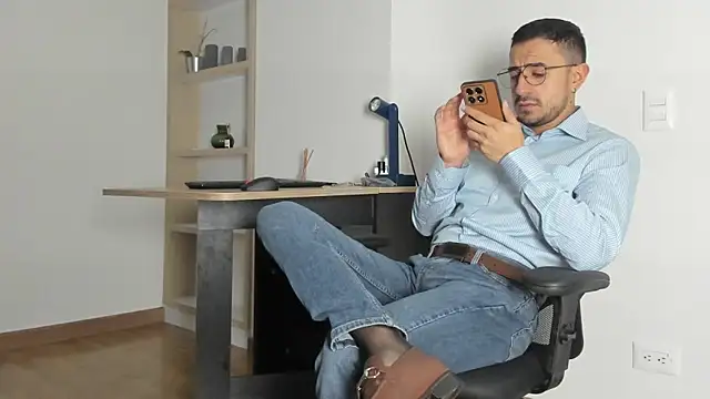 Snapshot of pablo-rincon95 chatting on 03-02-25, 12:14 pablo-rincon95 online show from 03-02-25, 12:14