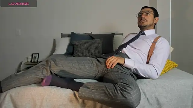 pablo-rincon95 online show from 04-13-26, 02:21