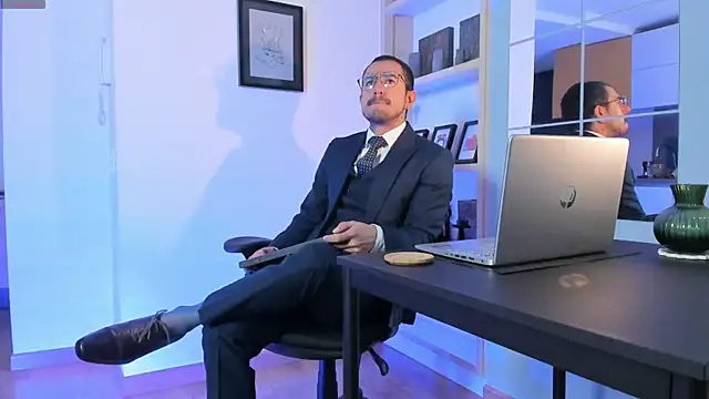 pablo-rincon95 online show from 07-23-26, 11:18