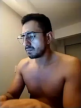 Snapshot of pablo-rincon95 chatting on 02-06-25, 12:11 pablo-rincon95 online show from 02-06-25, 12:11