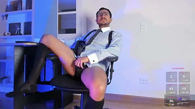 pablo-rincon95 online show from 12-16-25, 11:36