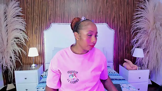 Krystal cambell1 online show from 07-17-26, 04:10