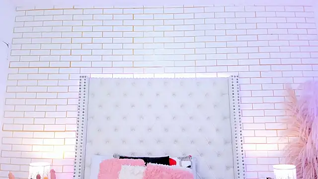 Snapshot of Krystal_cambell1 chatting on 02-27-26, 07:14 Krystal cambell1 online show from 02-27-26, 07:14