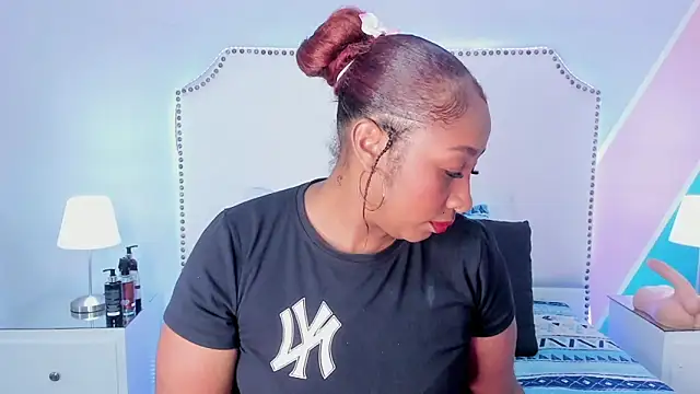 Krystal cambell1 online show from 05-13-26, 07:43