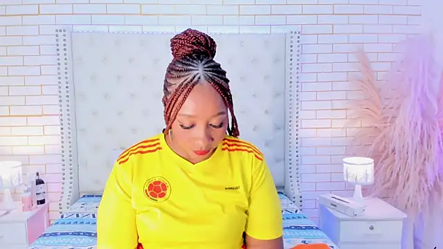 Snapshot of Krystal_cambell1 chatting on 02-06-26, 08:05 Krystal cambell1 online show from 02-06-26, 08:05