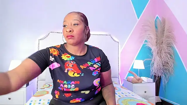 Krystal cambell1 online show from 05-07-26, 07:39