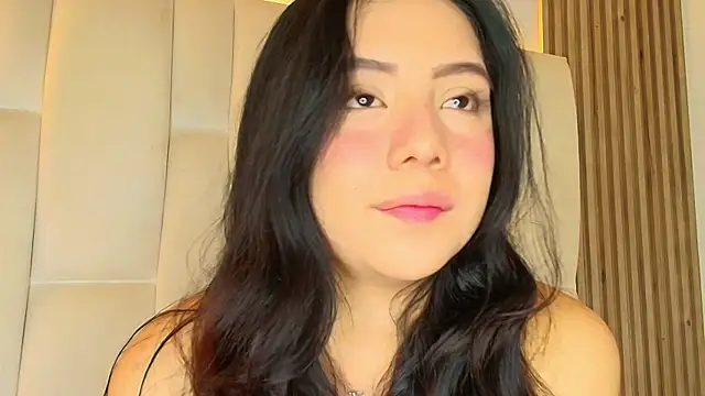 Snapshot of Emily_Trujillo chatting on 05-24-26, 10:04 Emily Trujillo online show from 05-24-26, 10:04